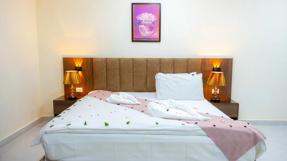 California Hotel photography — Guest rooms and details — 041