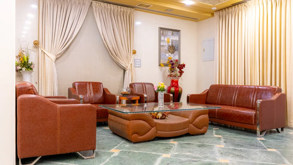 California Hotel photography — Lounge — 060