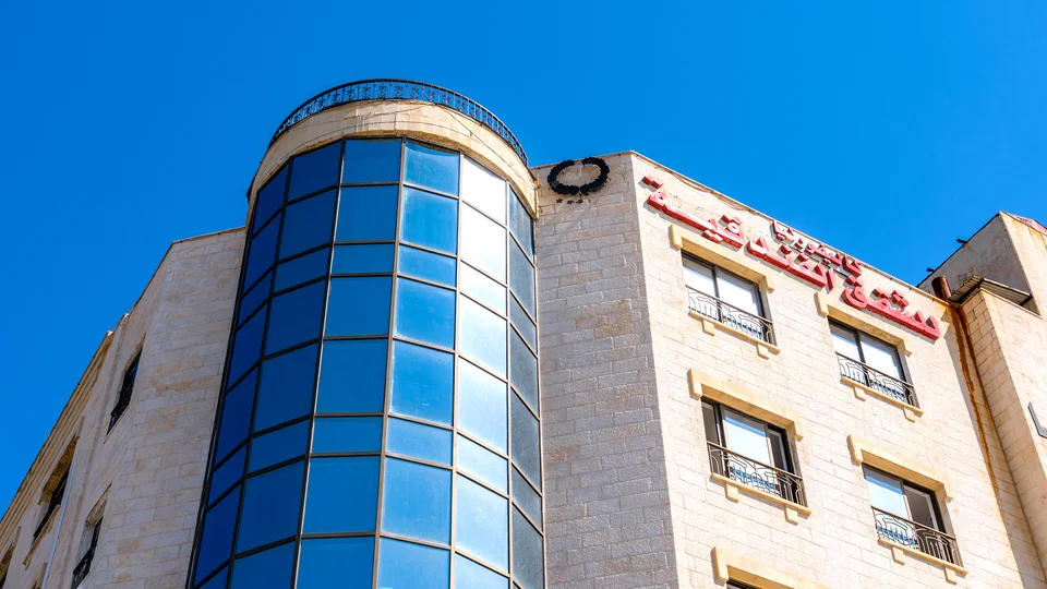 California Hotel photography — Hotel exterior — 102