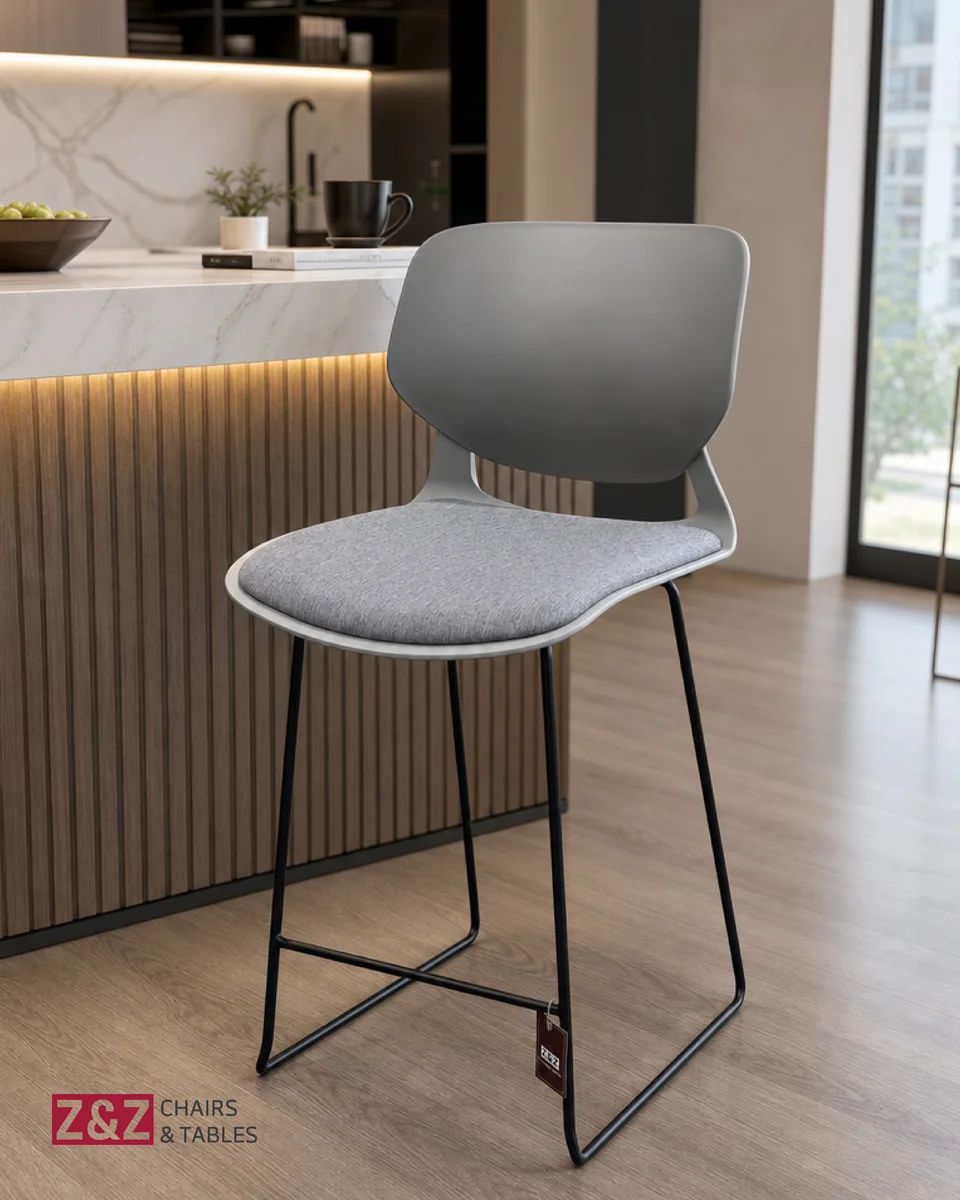 Z&Z — Seating: another part of the story / 05