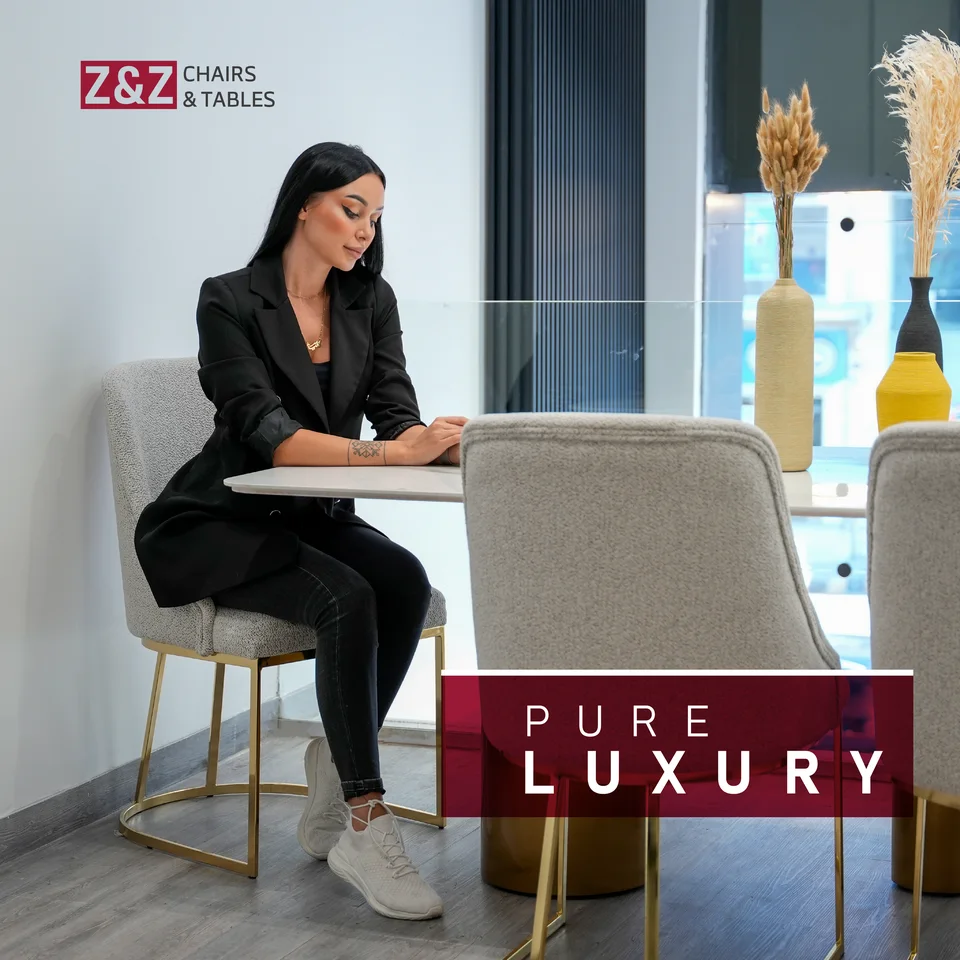 Z&Z — Furniture, with people / 01