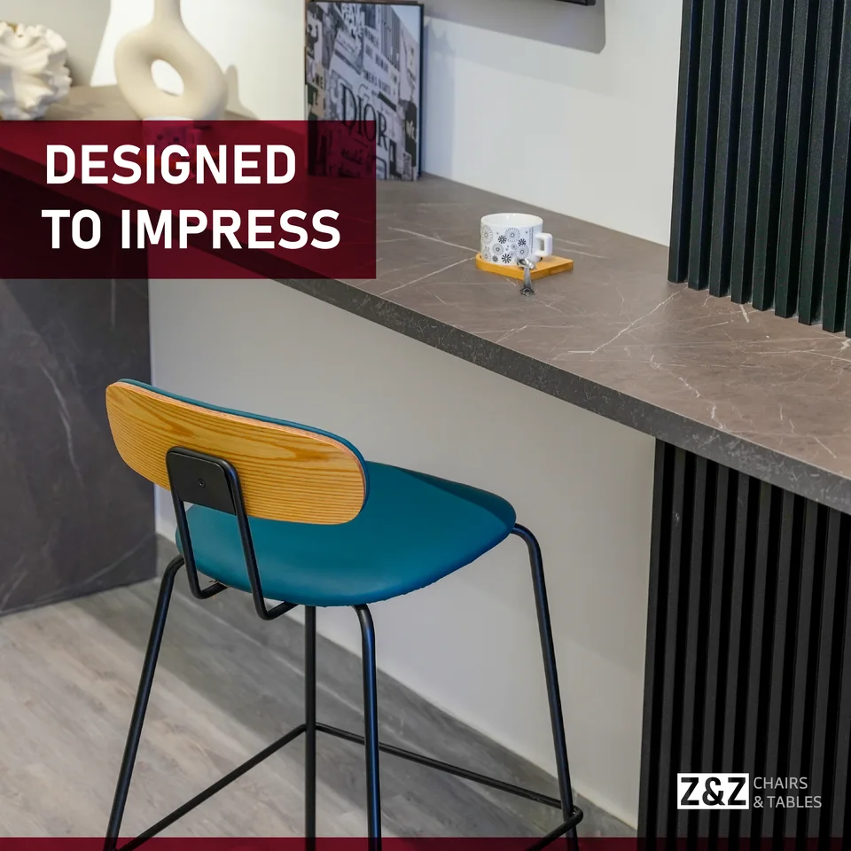 Z&Z — Work surfaces and seating / 05