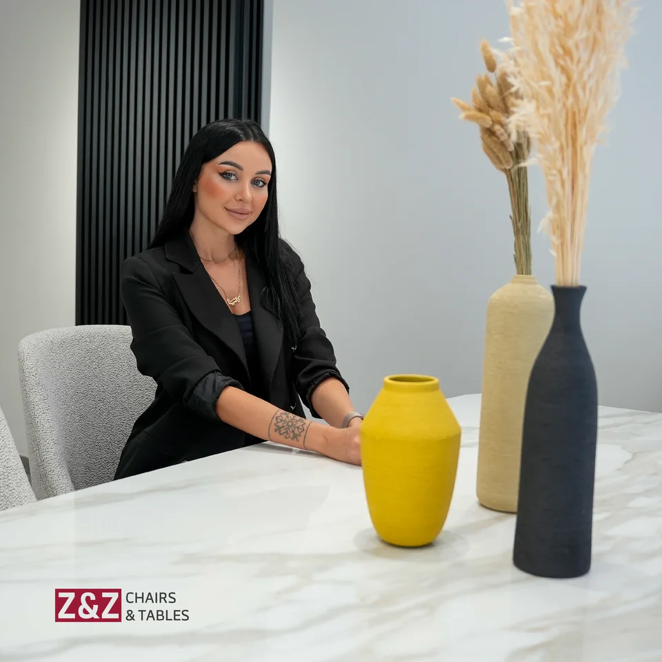 Z&Z — Furniture, with people / 04