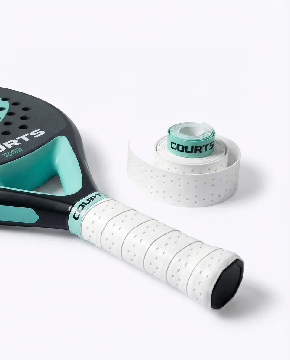 Courts product imagery — Grip / view 03