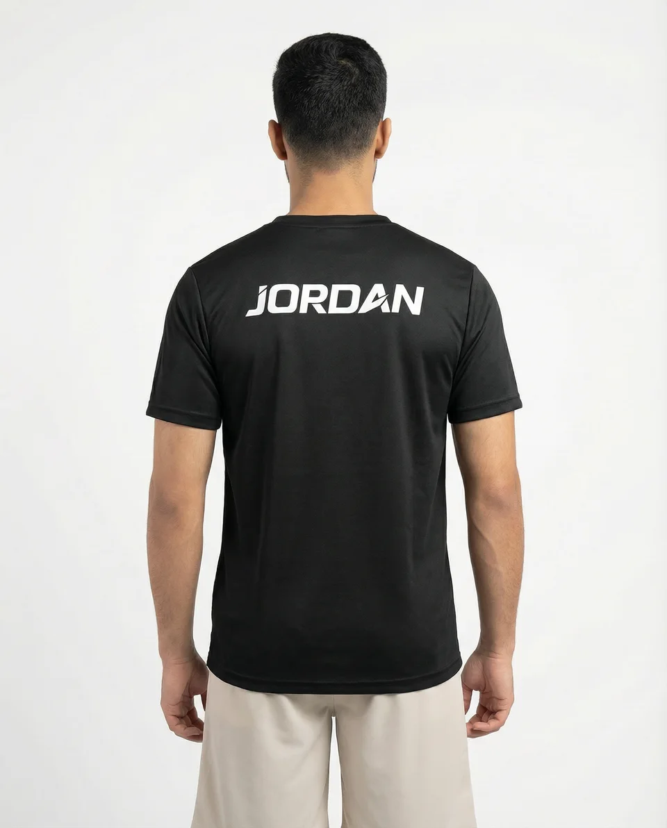 Courts product imagery — Jordan T-Shirt / view 02