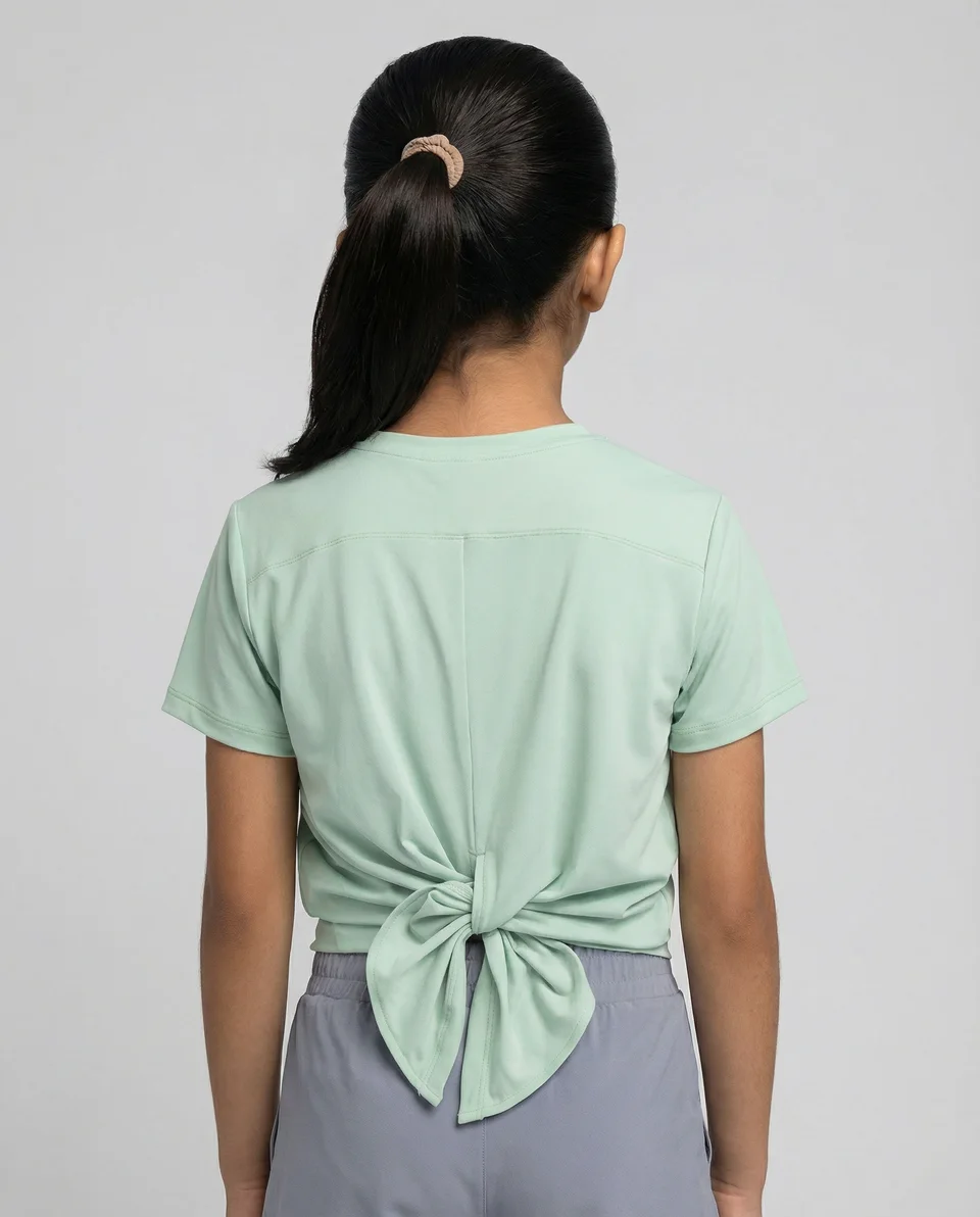 Courts product imagery — Kids / TSH315-GRN / view 04