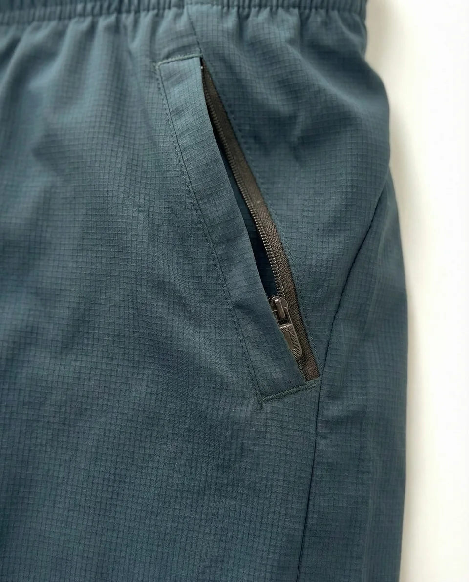 Courts product imagery — Men / SHORT133-BLU / view 07