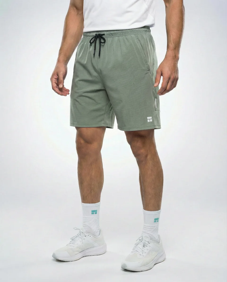 Courts product imagery — Men / SHORT133-GRN / view 05