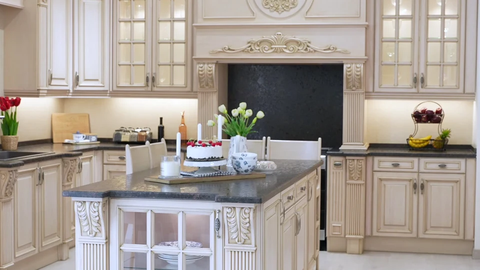 Tahboub Home — Classic Kitchen, Landscape