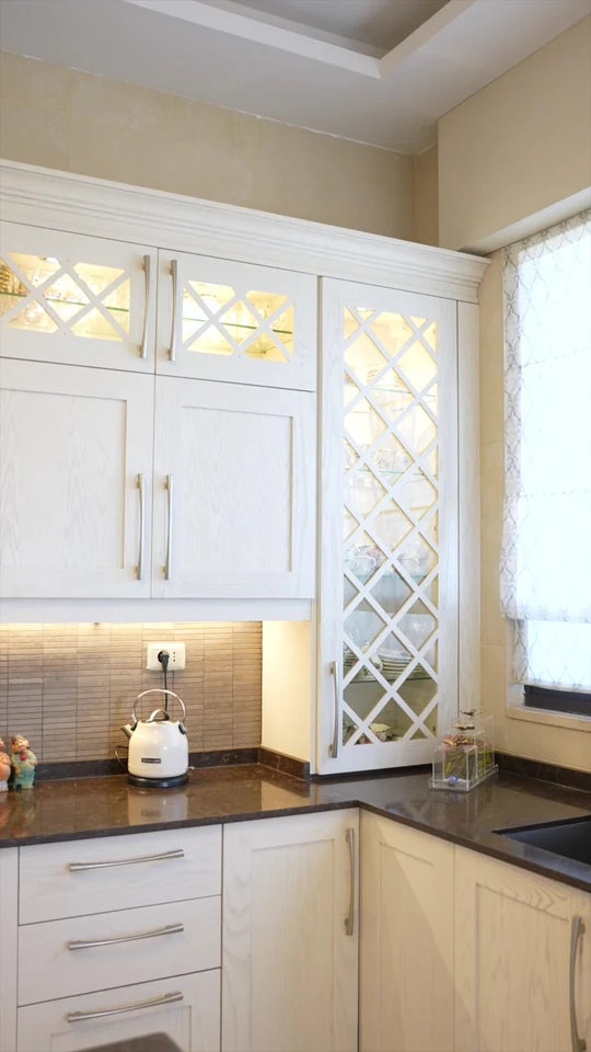 Artifex — Classic White Kitchen Reel