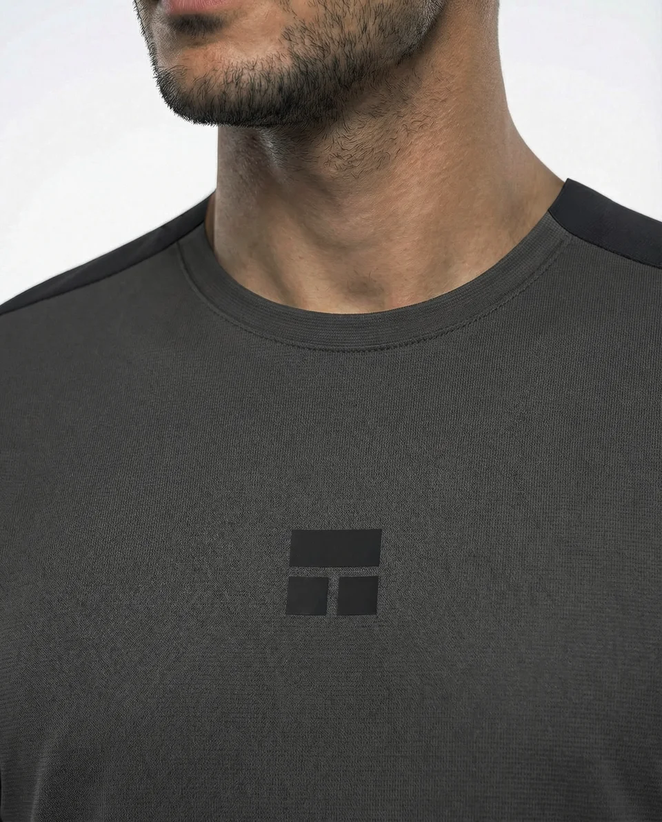 Courts product imagery — Men / TS1121-GRY / view 03