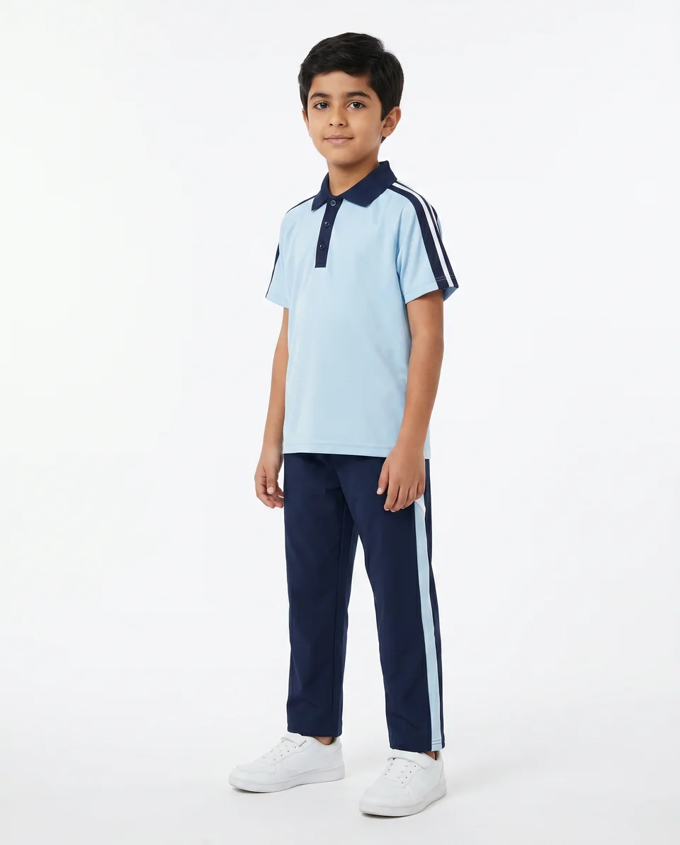 Courts product imagery — Schools uniforms / CourtsSchool-01 / view 01