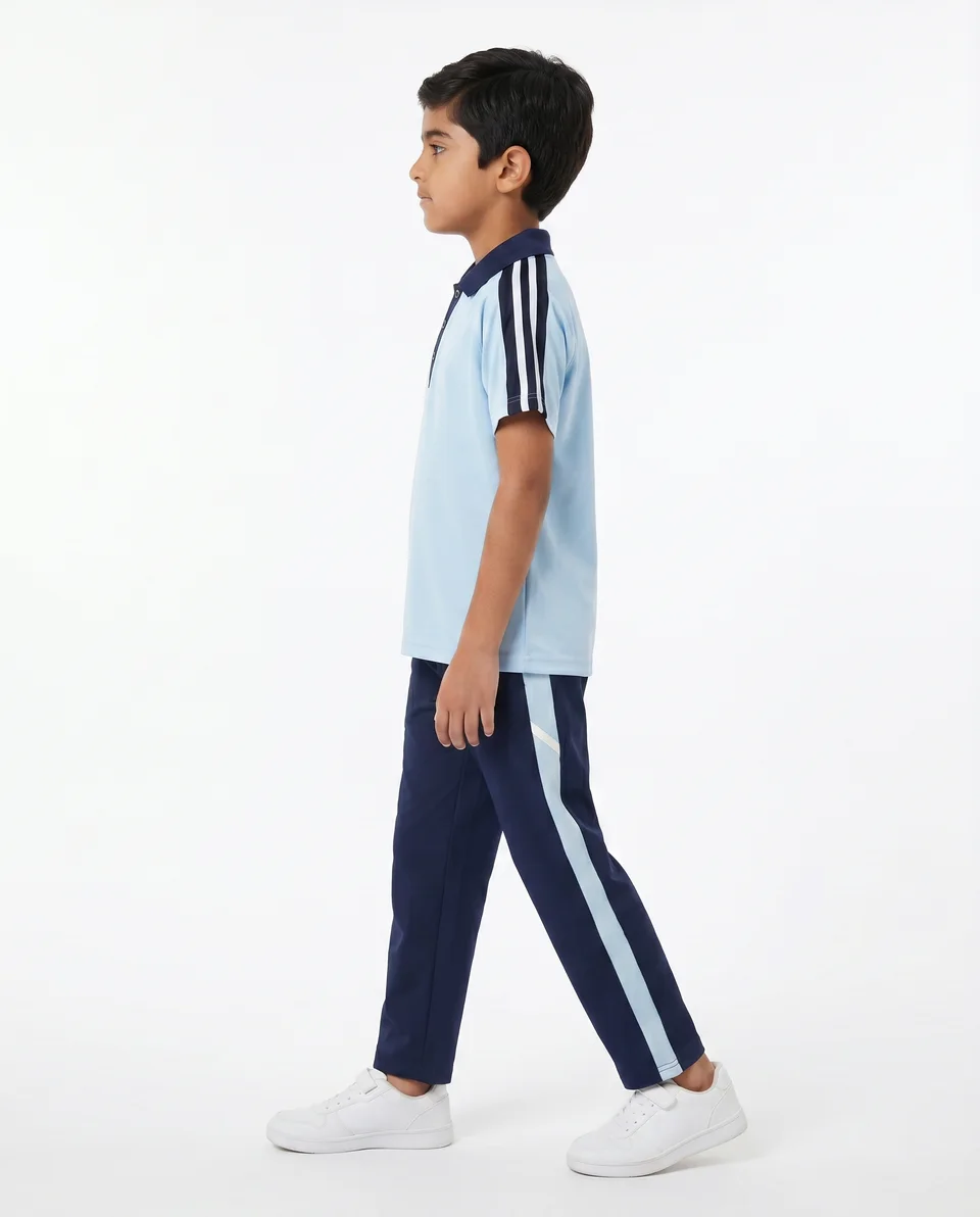 Courts product imagery — Schools uniforms / CourtsSchool-01 / view 02