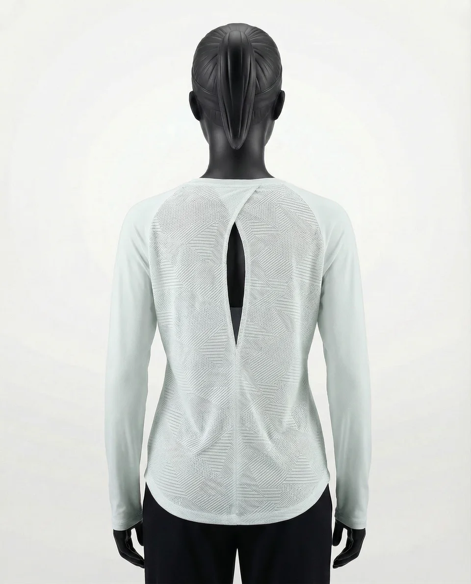 Courts product imagery — Women / TSH221-GRN / view 07