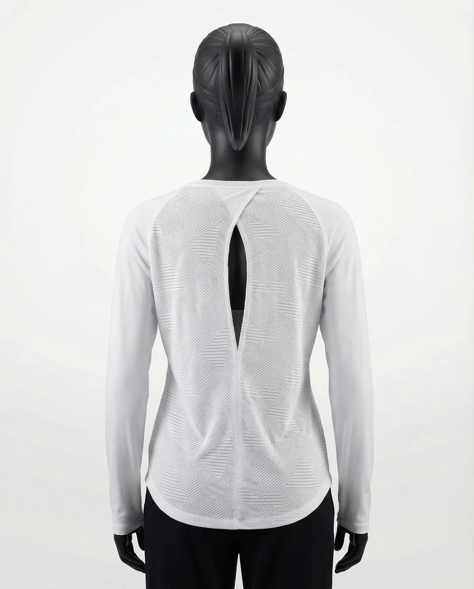 Courts product imagery — Women / TSH221-WH / view 11