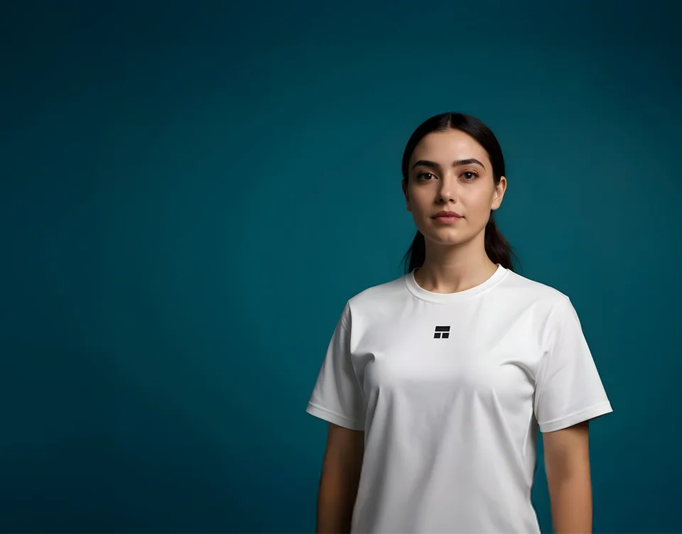 Courts multichannel content — Women collection / portrait
